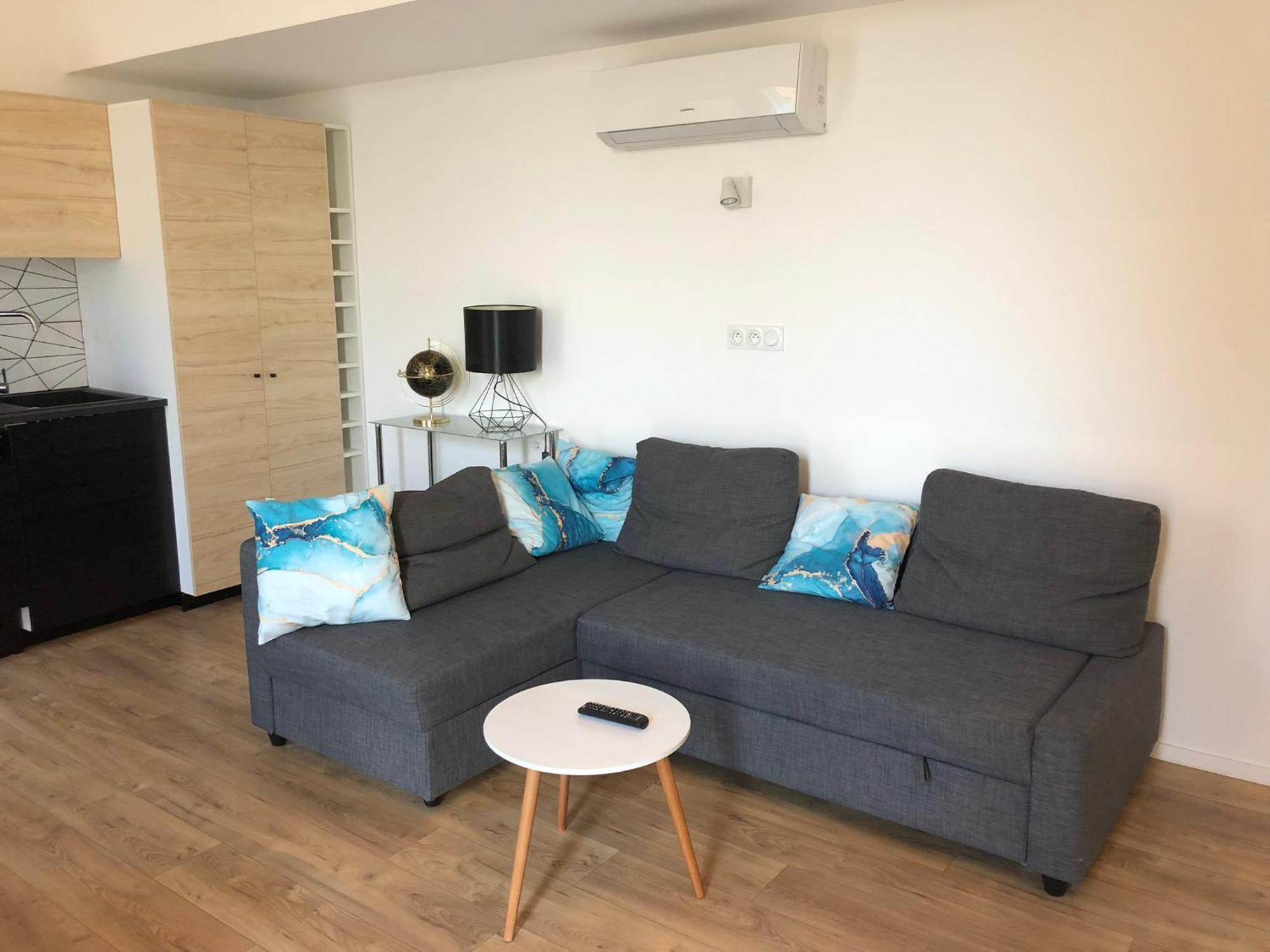 Ferienwohnung Duplex Jaden - 3 Pieces Climatise 80M2 Villeveyrac Exterior foto